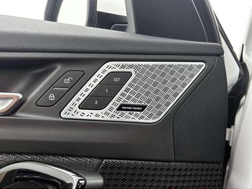 BMW X1 XDrive25e — photo 15