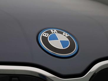 BMW X1 XDrive25e — photo 45