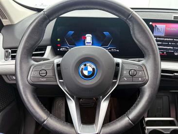 BMW X1 XDrive25e — photo 38