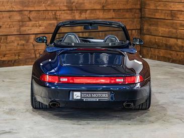 Porsche 993 Carrera 2 — photo 6