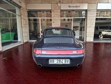 Porsche 993 Carrera 2 — photo 3