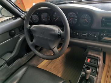Porsche 993 Carrera — photo 5