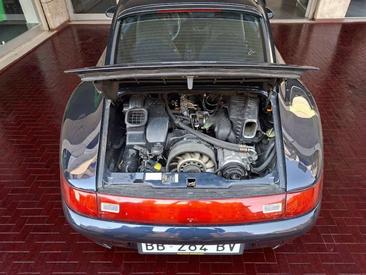 Porsche 993 Carrera 2 — photo 9