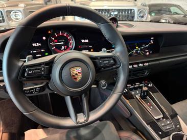 Porsche Carrera GT — photo 10