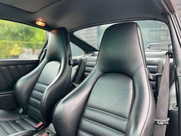 Porsche 964 CARRERA 4 — photo 5