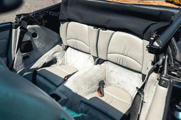 Porsche 993 CARRERA 4 — photo 10