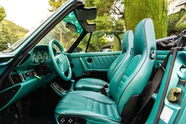 Porsche 964 Carrera 2 — photo 12