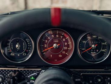 Porsche 964 — photo 13