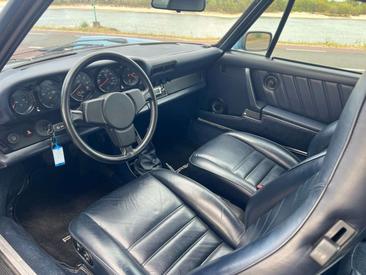 Porsche 930 Turbo — photo 18