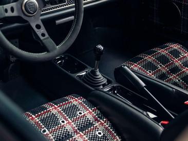 Porsche 964 — photo 16