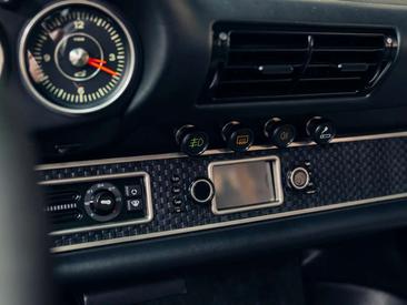 Porsche 964 — photo 17