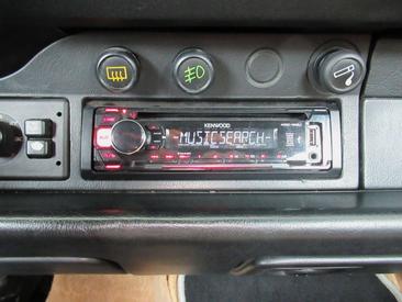 Porsche 964 Carrera 2 — photo 23