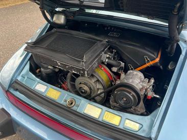 Porsche 930 Turbo — photo 25