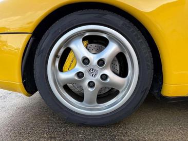 Porsche 993 CARRERA 4 — photo 8