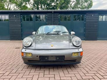 Porsche 964 CARRERA 4 — photo 19