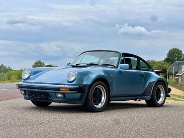 Porsche 930 Turbo — photo 31