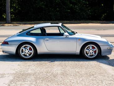 Porsche 993 Carrera — photo 9