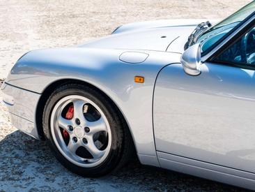 Porsche 993 Carrera — photo 18