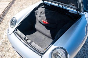 Porsche 993 Carrera — photo 29