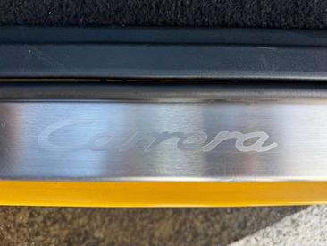 Porsche 993 CARRERA 4 — photo 39