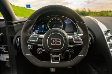Bugatti Chiron Sport Sky View — photo 8