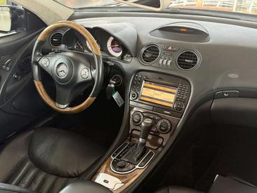 Mercedes SL 350 — photo 9