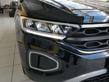 Volkswagen T-Roc TSI — photo 4