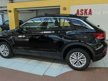 Volkswagen T-Roc TSI — photo 30