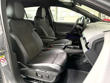 Volkswagen ID.5 Pro — photo 13