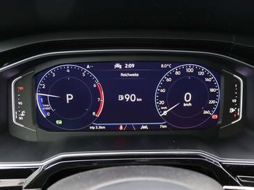 Volkswagen Taigo R-Line — photo 14