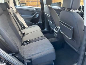 Volkswagen TIGUAN Allspace — photo 20