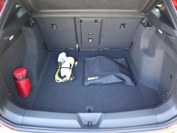 Volkswagen ID.4 Pro — photo 6