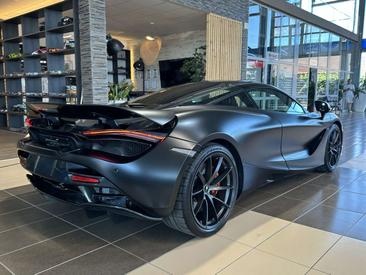 McLaren 720S — photo 6