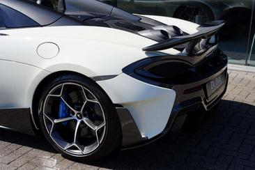 McLaren 600LT Spider — photo 26
