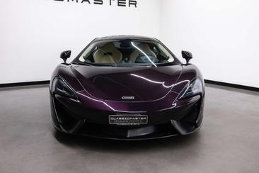 McLaren 540C — photo 8