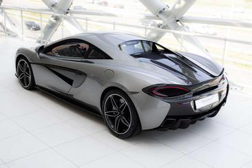 McLaren 570S — photo 8