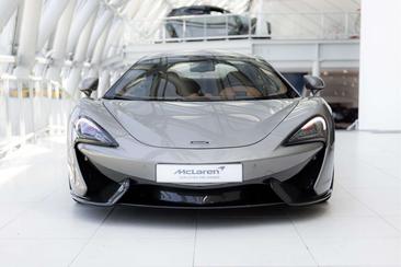 McLaren 570S — photo 13