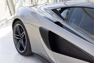 McLaren 570S — photo 26
