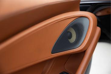 McLaren 570S — photo 29