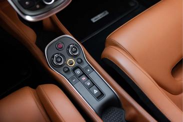 McLaren 570S — photo 42