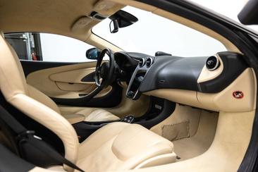 McLaren 540C — photo 49
