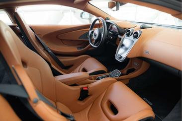 McLaren 570S — photo 47