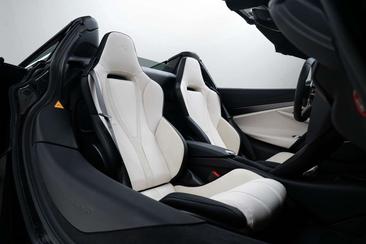 McLaren 750S Spider — photo 14