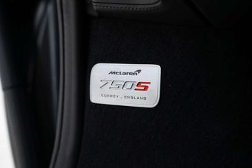 McLaren 750S Spider — photo 22