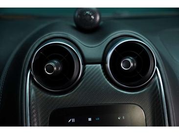 McLaren 570GT — photo 19