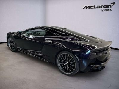 McLaren GT