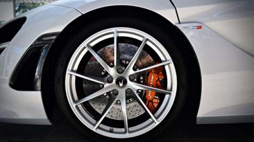 McLaren 720S — photo 40