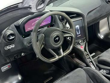 McLaren 720S Spider — photo 22