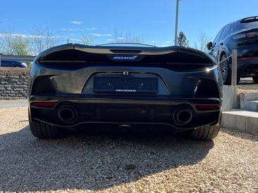 McLaren GT — photo 7