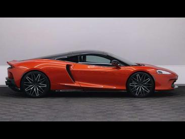 McLaren GT — photo 10